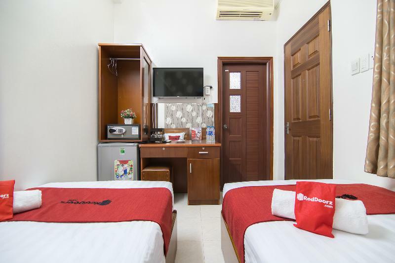 Reddoorz @ Pham Ngu Lao Street 4 Hotel Ho Chi Minh City Exterior photo